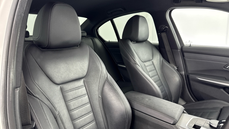 BMW 3 Series 320i M Sport 4dr Step Auto Petrol Saloon